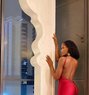Spicy - puta in Dubai Photo 1 of 2