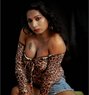 Spicy Puja - Dominadora transexual in Bangalore Photo 5 of 26