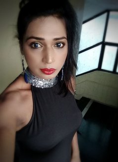 Spicy Puja - Transsexual dominatrix in Bangalore Photo 18 of 26