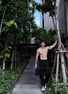 Spicy - Acompañantes masculino in Bangkok Photo 2 of 6