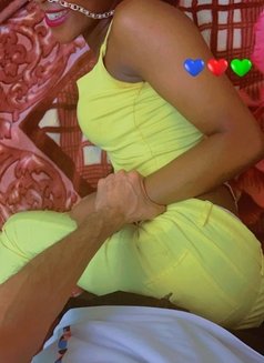 Spicy - escort agency in Riyadh Photo 1 of 2