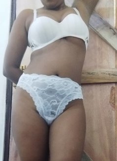 Spicy Web Cam Show and Femdom Show - escort in Colombo Photo 3 of 12