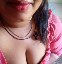 Spicy Web Cam SHOW - escort in Colombo