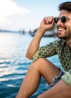 Spondon - Acompañantes masculino in Dhaka Photo 2 of 3