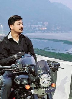 Spondon - Male escort in Gurgaon Photo 2 of 2