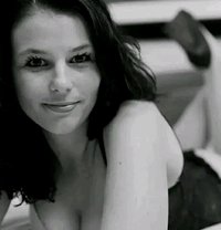 Spontaneous Maxine - escort in Cape Town