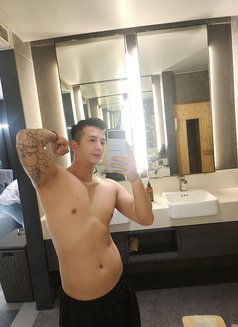 Sport Boy - Male escort in Bangkok Photo 5 of 5