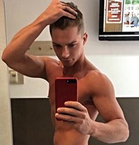 Sport Boy22 - Male companion in Dubai