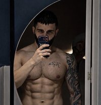 Sport_BoyX - Male escort in İstanbul Photo 1 of 22
