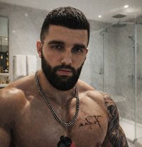 Sport_BoyX - Male escort in Tirana