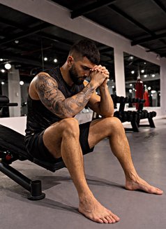 Sport_BoyX - Male escort in Riyadh Photo 3 of 20