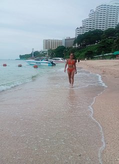 Sporty"nid" - puta in Pattaya Photo 10 of 12