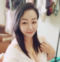 Squirt Lady Pattaya - Dominadora in Pattaya