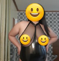 Squirter Babe - puta in Makati City