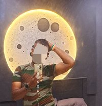 Squirting Champion - Male escort in Bangalore