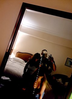Squirting Champion - Male escort in Bangalore Photo 3 of 8