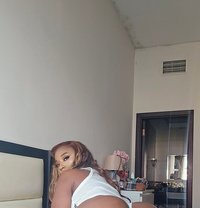 Squirting cloe - escort in Dubai