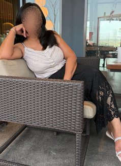 Squirting Milf Queen - escort in Colombo Photo 2 of 2