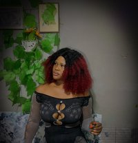 Squirtingmore - escort in Accra