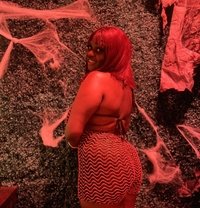 Squirtyqueen - escort in Accra