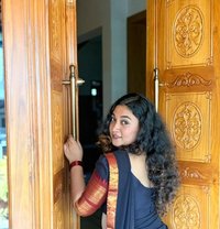 Srey - escort in Kochi