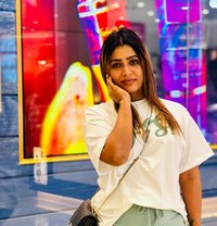 Niki Sri Lankan independent - escort in Dubai