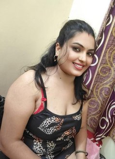 Sridevi - escort in Bangalore Photo 3 of 3