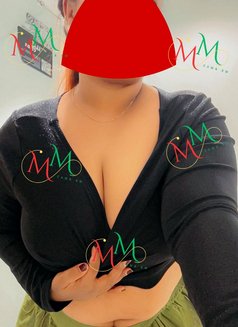 Srija Married Couples - escort in Chennai Photo 6 of 7