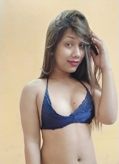 Srija Roy - Transsexual escort in Kolkata Photo 4 of 7