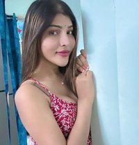 Srinidi - escort in Hyderabad Photo 1 of 2
