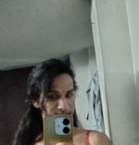 Srinisha - Masajista in Chennai