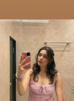 Srishti - escort in Surat Photo 1 of 1