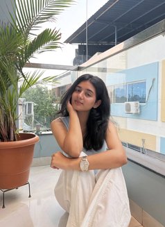 Sristha - escort in Kochi Photo 1 of 3