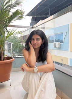 Sristha - escort in Kochi Photo 2 of 3
