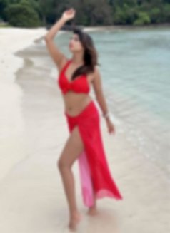 Sristi & Friends Pune Independent Escort - puta in Pune Photo 3 of 3