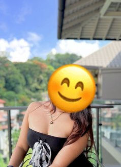 Sruthi - escort in Candolim, Goa Photo 3 of 3