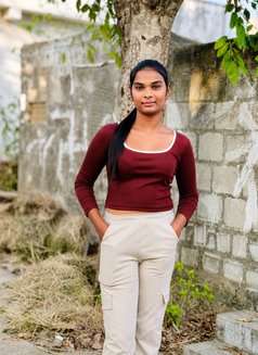 Sruthi - Transsexual escort in Hyderabad Photo 1 of 2