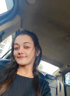 Sruti From Kolkata - puta in Bangalore Photo 2 of 3