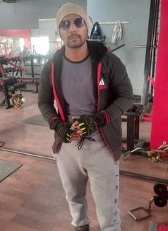 Sshaan for couple and Girls - Male adult performer in Jalandhar Photo 2 of 4