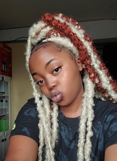 Stacey - escort in Nairobi Photo 1 of 4