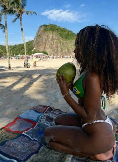 Stacey - escort in Ko Samui Photo 4 of 5