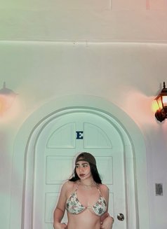 Stacey - escort in Taipei Photo 1 of 5