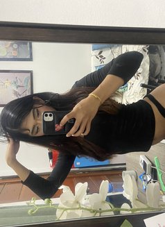 Stacey - Transsexual escort in Manila Photo 1 of 7