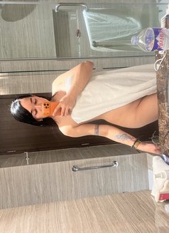 Stacey - Transsexual escort in Manila Photo 12 of 15