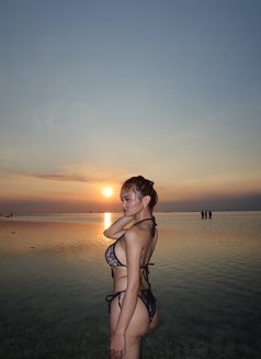 Stacie - escort in Cebu City Photo 3 of 10