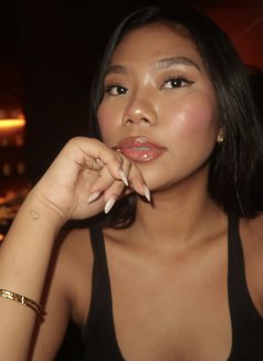 Stacy - puta in Manila Photo 1 of 10