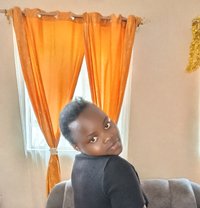 Stacy - adult performer in Nairobi
