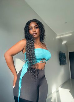 Stacy - puta in Lagos, Nigeria Photo 3 of 3