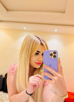 Stacy - Agencia de putas in Riyadh Photo 5 of 5