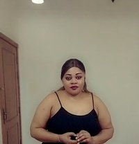 Stacy - puta in Muscat